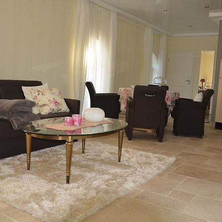 Ferienwohnung Wir Beide Elten Exterior foto